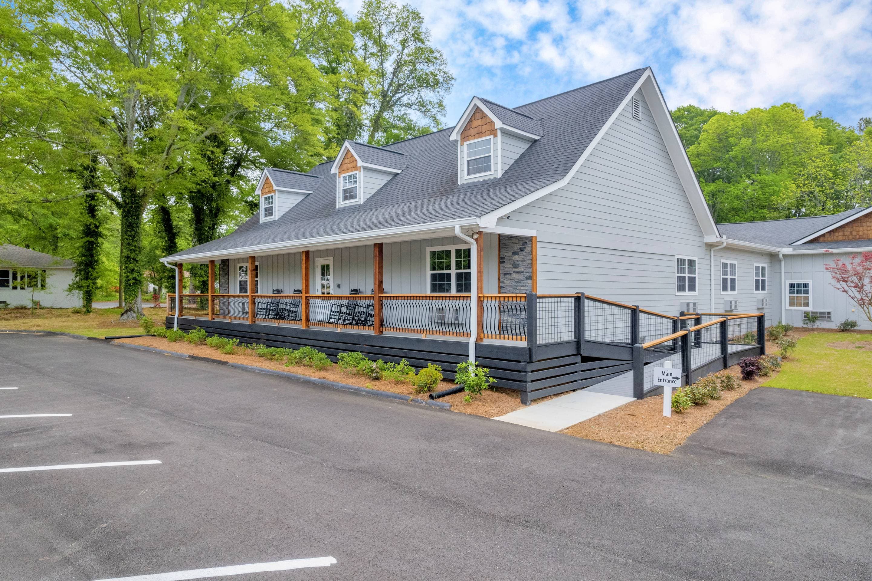 Welcome to The Joy Senior Living of Loganville – A Place Like No Other